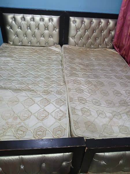 2 single bed wd matress in very cheap price 0