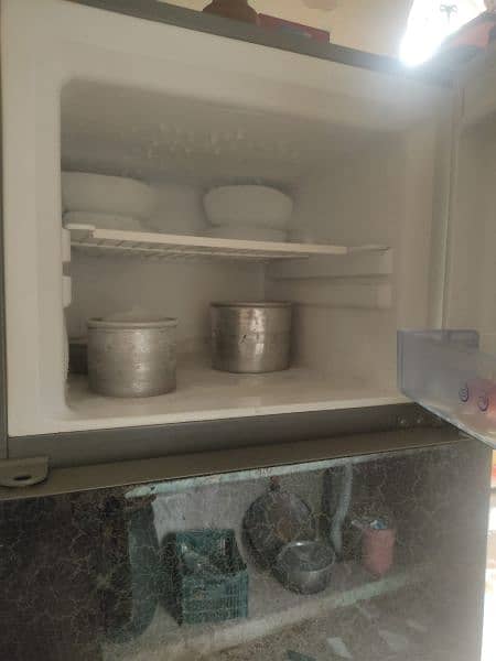 refrigerator 3