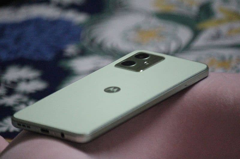 Motorola G54 5G 8-256 gb variant for sale 9