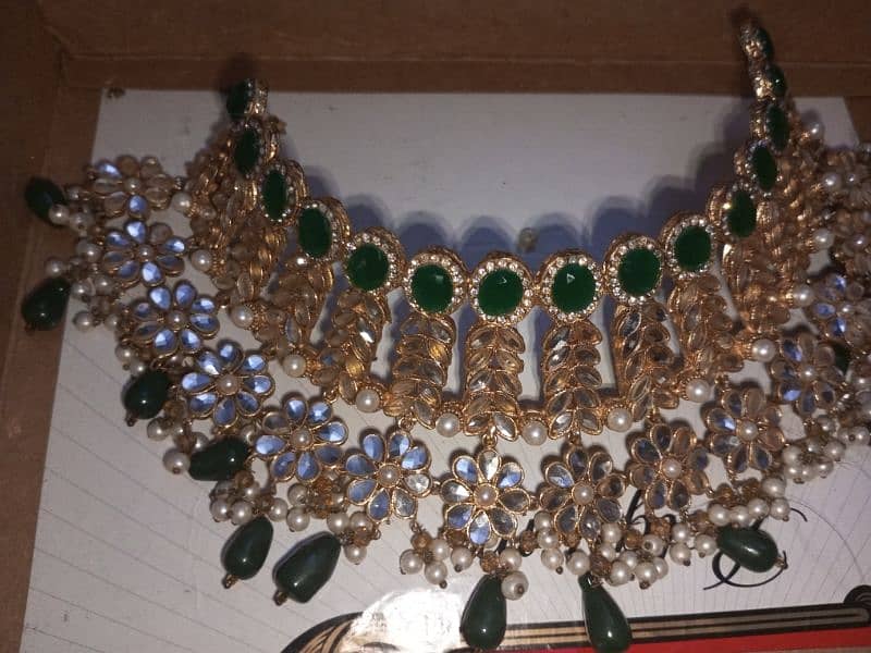 Kundan necklace & ear rings 7