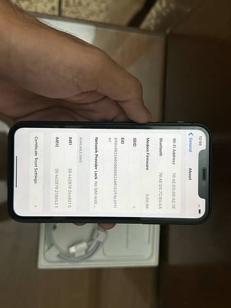 iPhone 11 64GB Factory Unlocked Non Pta with Box Sealed 5