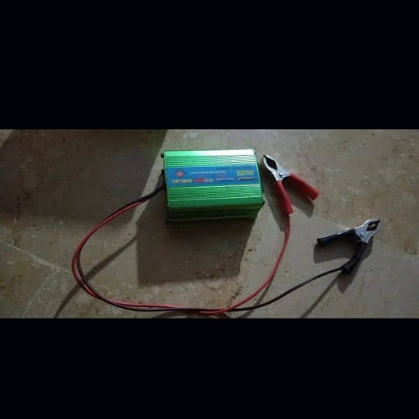 inverter 12v to 220w car power 2