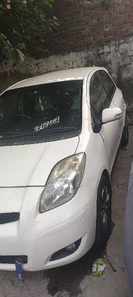 Toyota Vitz 2010 B2B geniune 2