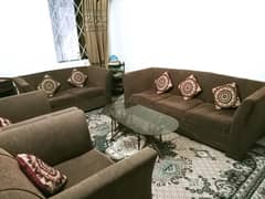 7-Seater Sofa Set Urgent Sale 0/3/3/4/2/4/5/8/4/1/6 0