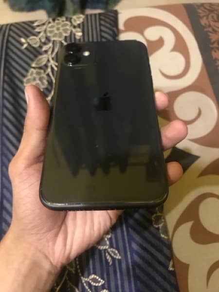 IPHONE 11 64gb 1