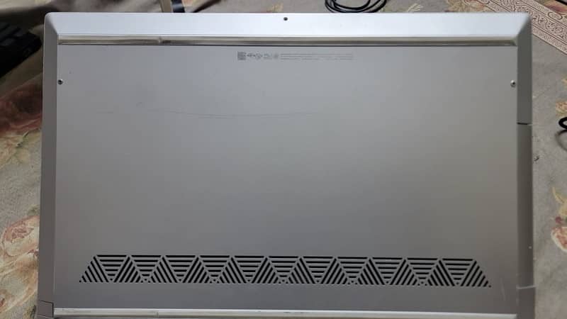 HP ENVY I7 8th Mx250 2GB laptop 1