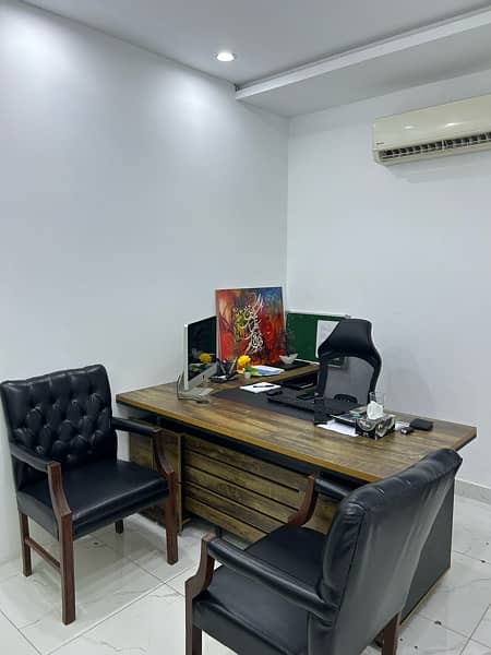 Fully Furnished Office 5 Marla 7