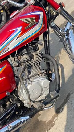 Honda Cg125 Model 10/10 2016 Red Neat & Clean