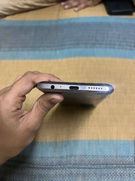 Urgent Sell Note 10 pro max Infinix like New 6