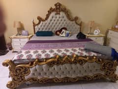 Used bed set (Deco paint)