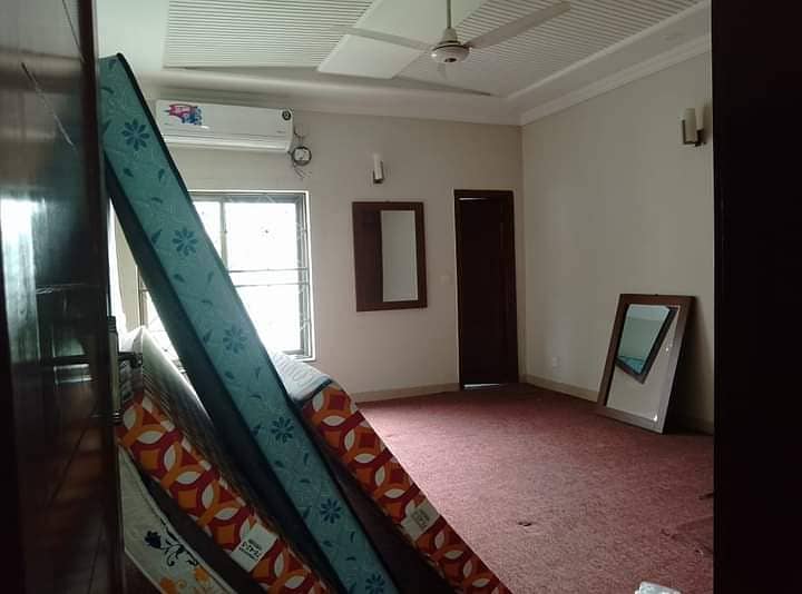 01 KANAL UPPER PORTION FOR RENT IN JOHAR TOWN PHASE II LAHORE 3