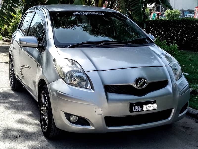 Toyota Vitz 2013 2