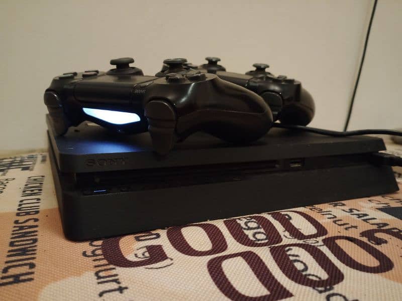 Playstation 4 Slim 500gb 1