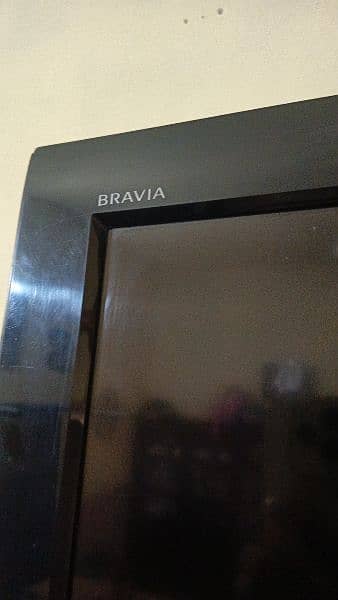 Sony Bravia 47 inch 11