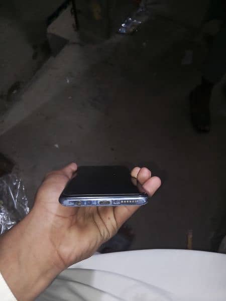 Infinix not 10 pro 8 128 8