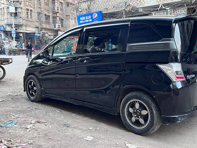 Honda Freed/ Spike 2018 5