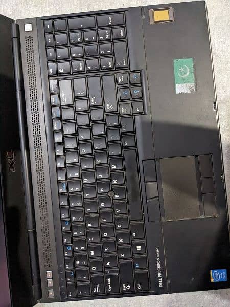 Dell m4800 9