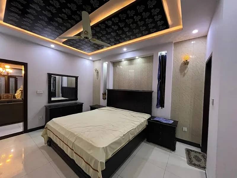 10 Marla Luxury Furnished Upper Portion For Rent in Bahria Town Lahore 2