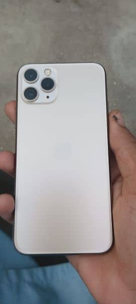 iphone 11 pro max all ok hai 6