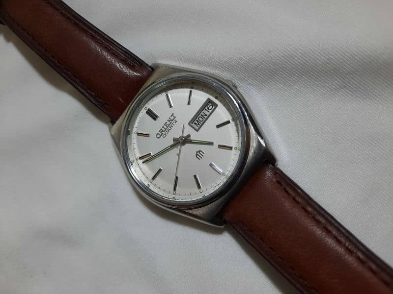 Orient Quartz Vintage Classic Watch(Day/Date) 1