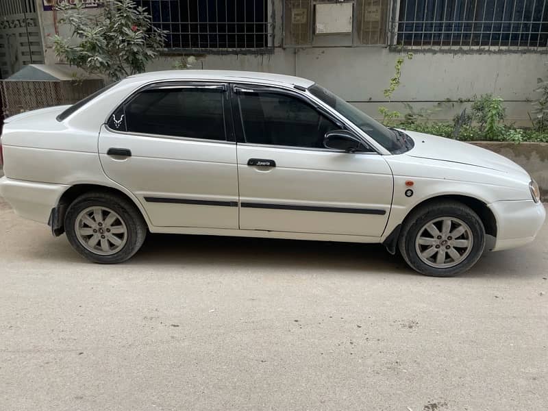 Suzuki Baleno 2004 1