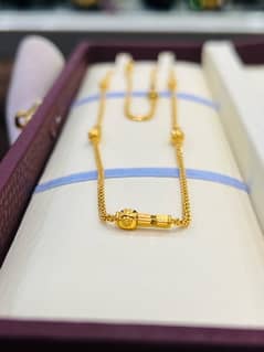 IMPORTED SINGAPORI GOLD CHAIN 21 CARAT IN USED LIKE NEW HAMZA JEWELLER