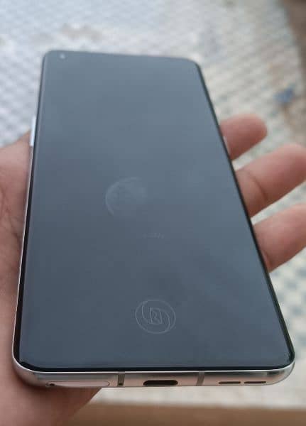 One plus 9 pro dual SIM (urgent sale) 2