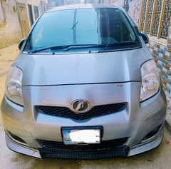 Toyota Vitz B intelligent Package 1.0