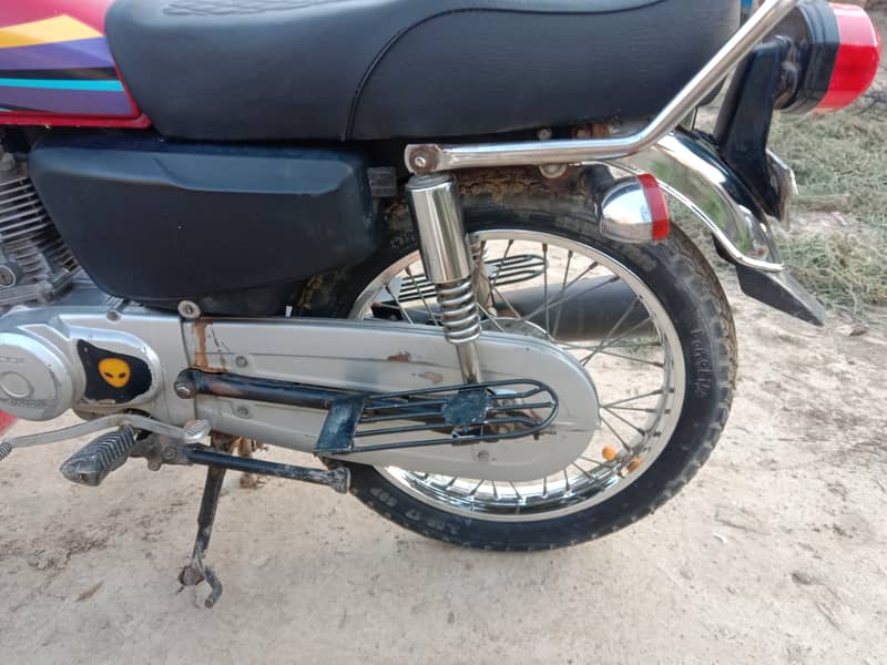 Honda 125 10 model 11 rigester 8