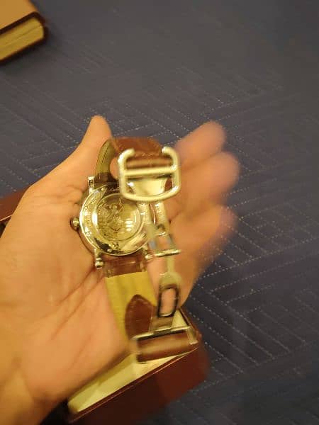 Cartier watch automatic just like brand new 4