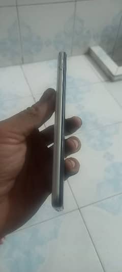 samsung a30 condition 10 by9 hai