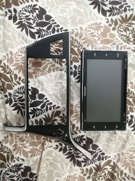 Toyota Corolla Altis  Genuine Alpine Infotainment System And Bracket 2