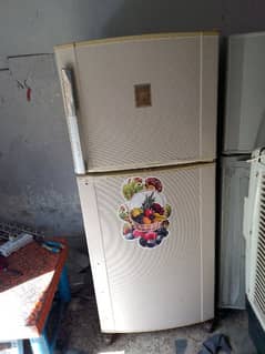 Dawlance fridge for sale