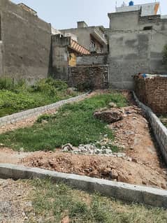 Vip Plot For Sale Defence Road Near To Askria14 Gate No 2 Aps School