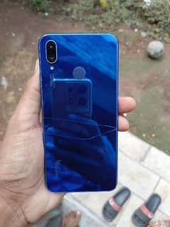 Huawei nova 3i 4/128gb