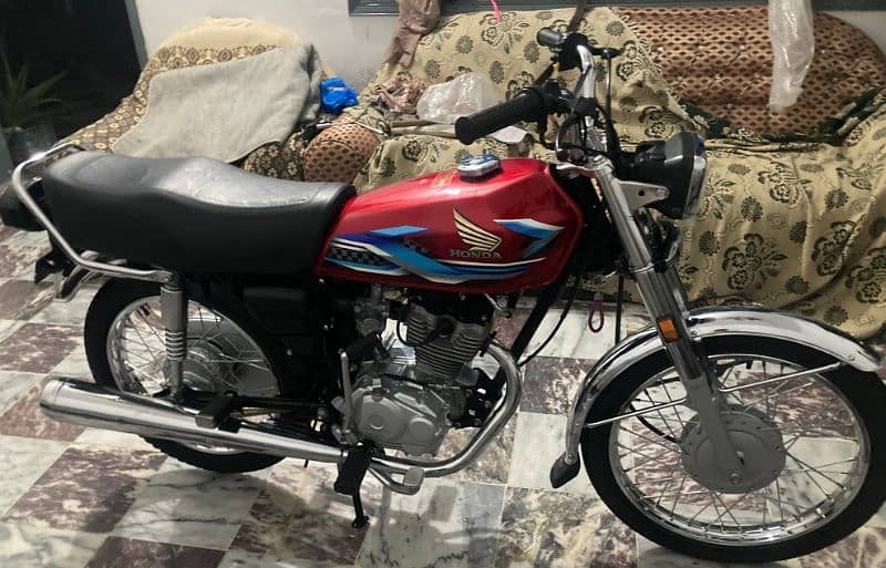 Honda CG 125 2024 5