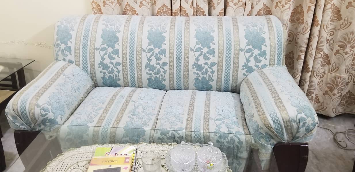 Looks Like brand new 3, 2 and 1 seater sofa 03047382932 2