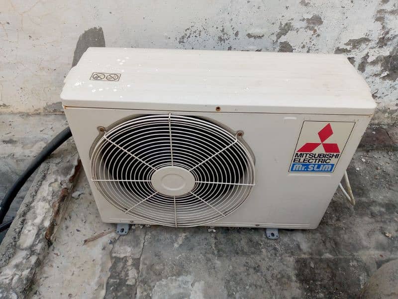 Mr Slim 1 ton AC with USA gas 2