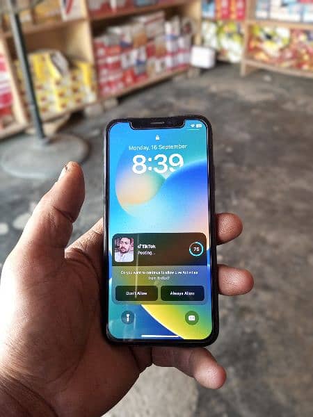 iPhone X official pta approved 256 gb 0