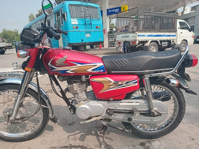 Honda CG 125 (2020) MODEL 25000 KM DRIVEN CALL-03127566633 5