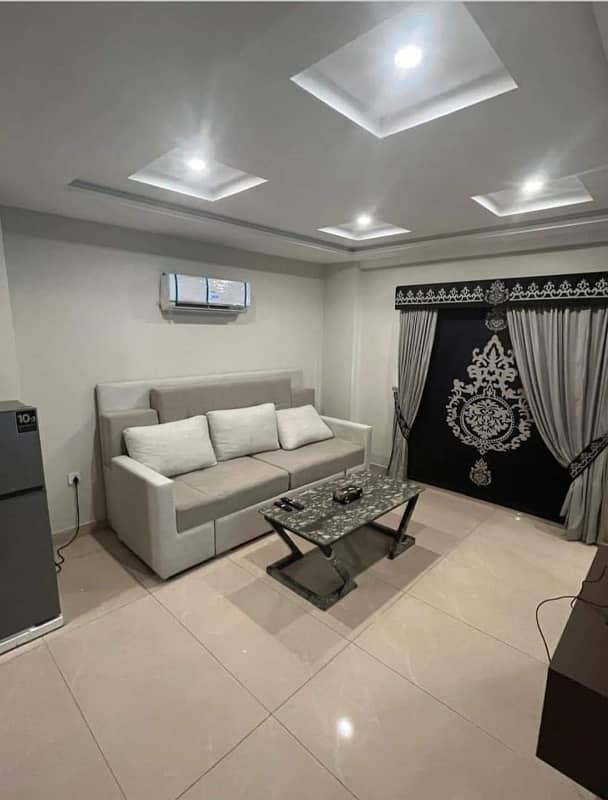 1 Bedroom VIP full furnishe flat for rent per day available in Bahia Town Lahore 5