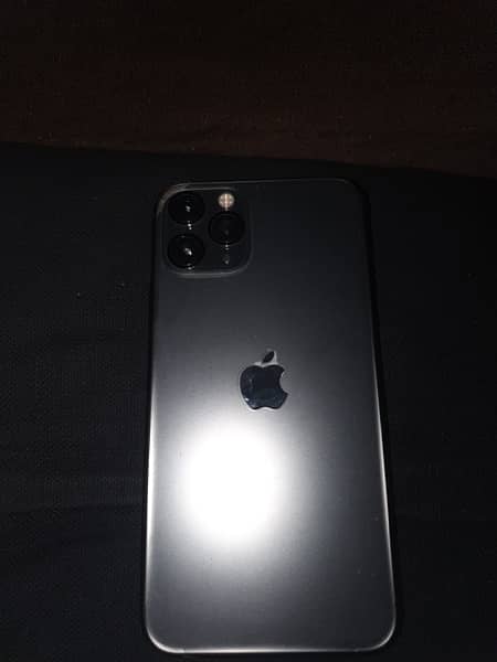 Iphone 11 pro 6