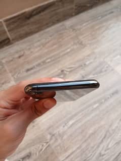 iphone xs max 64gb pta 0