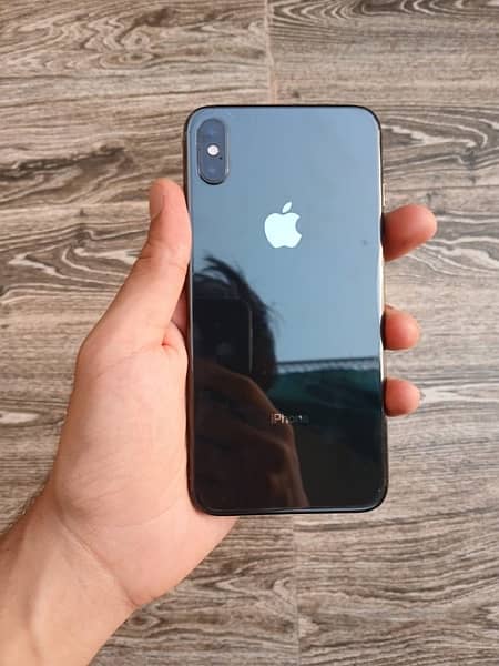 iphone xs max 64gb pta 6