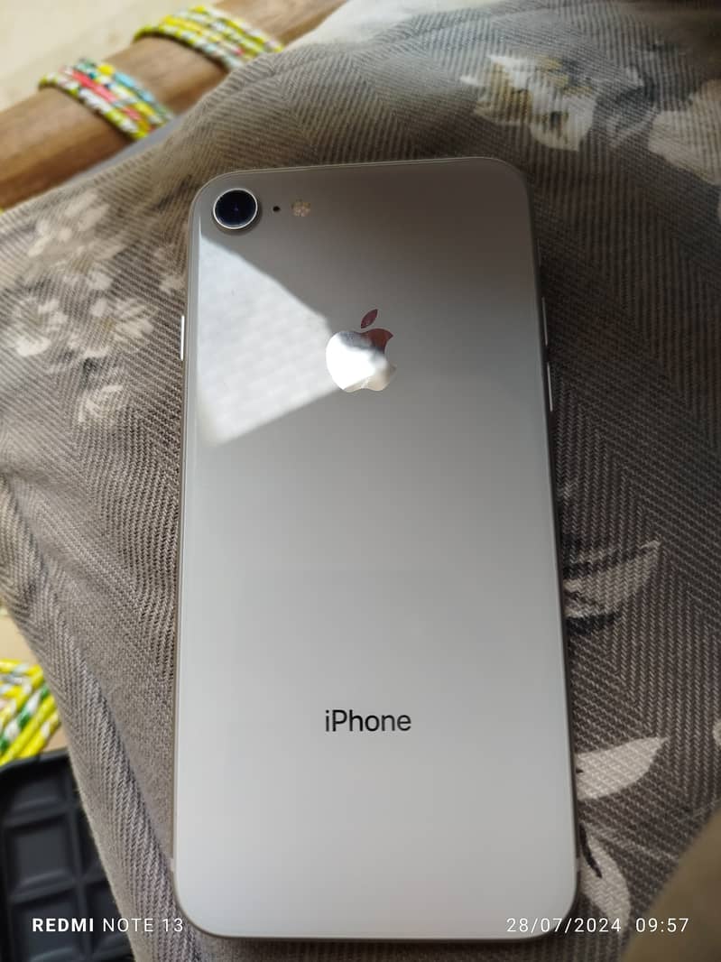 iPhone 8 64 gb bypass set only sell no exchange 0