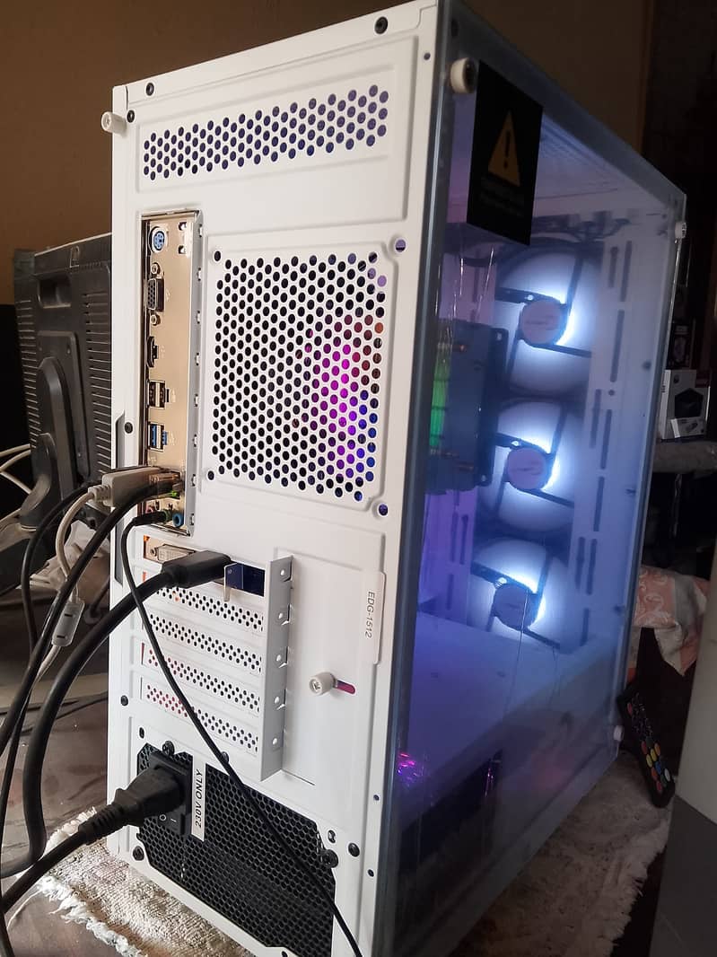 White Build i5 12400f BEAST Gaming machine 8