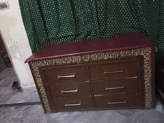 selling chinyoti wood console 0