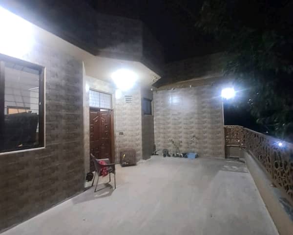 House Is Available For sale In Allama Iqbal Town - Raza Block 8