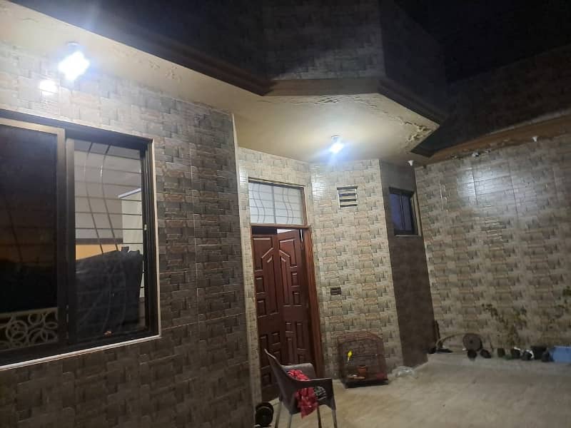 House Is Available For sale In Allama Iqbal Town - Raza Block 12