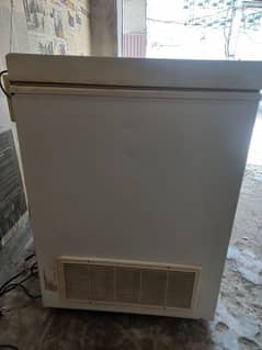 new defreezer vary good condition all ok